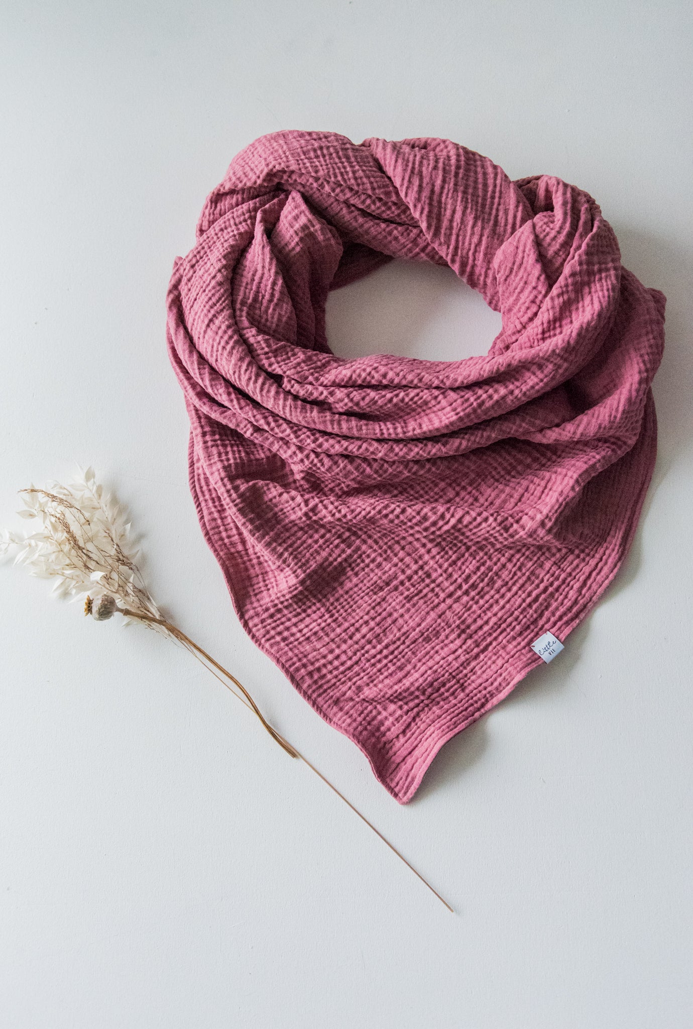 Scarf // Musselin Dreieckstuch // Wild Rose