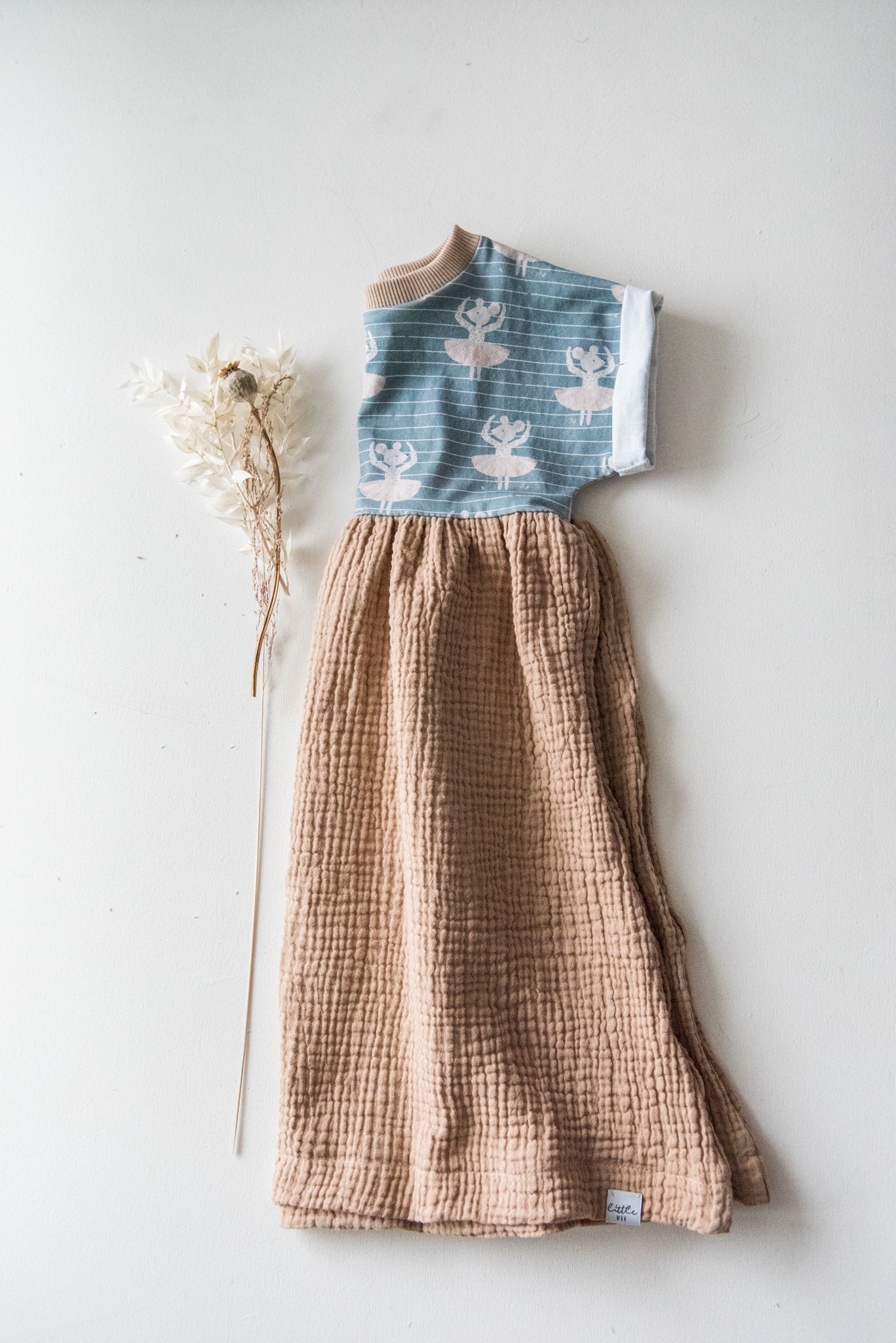 Material Mix Dress // Dancing Queen // Blue // Dune
