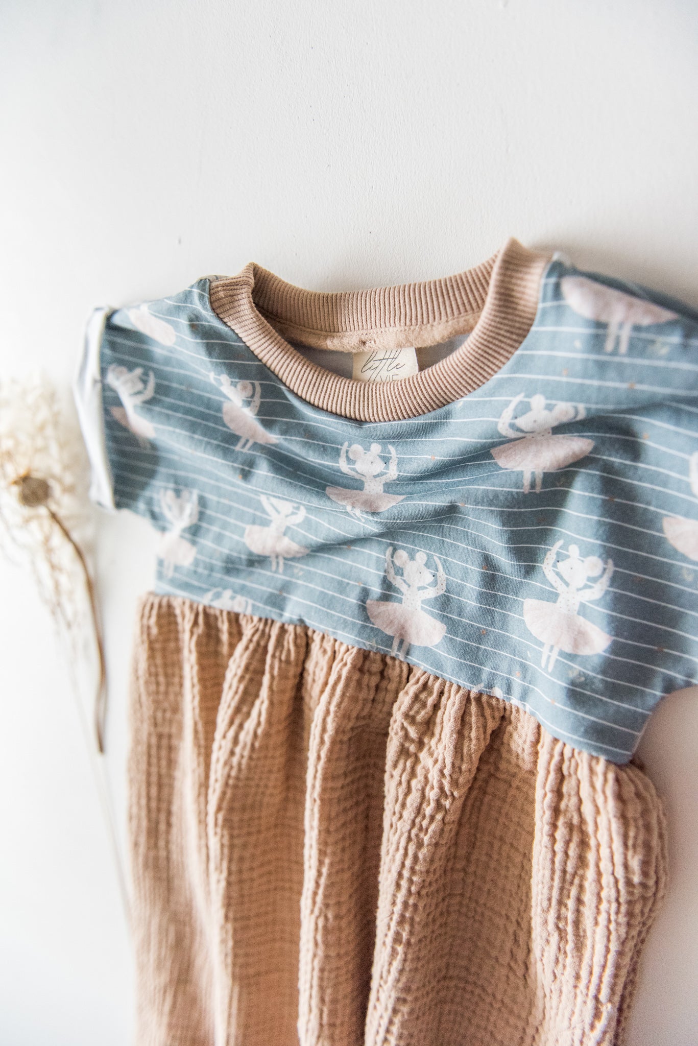 Material Mix Dress // Dancing Queen // Blue // Dune