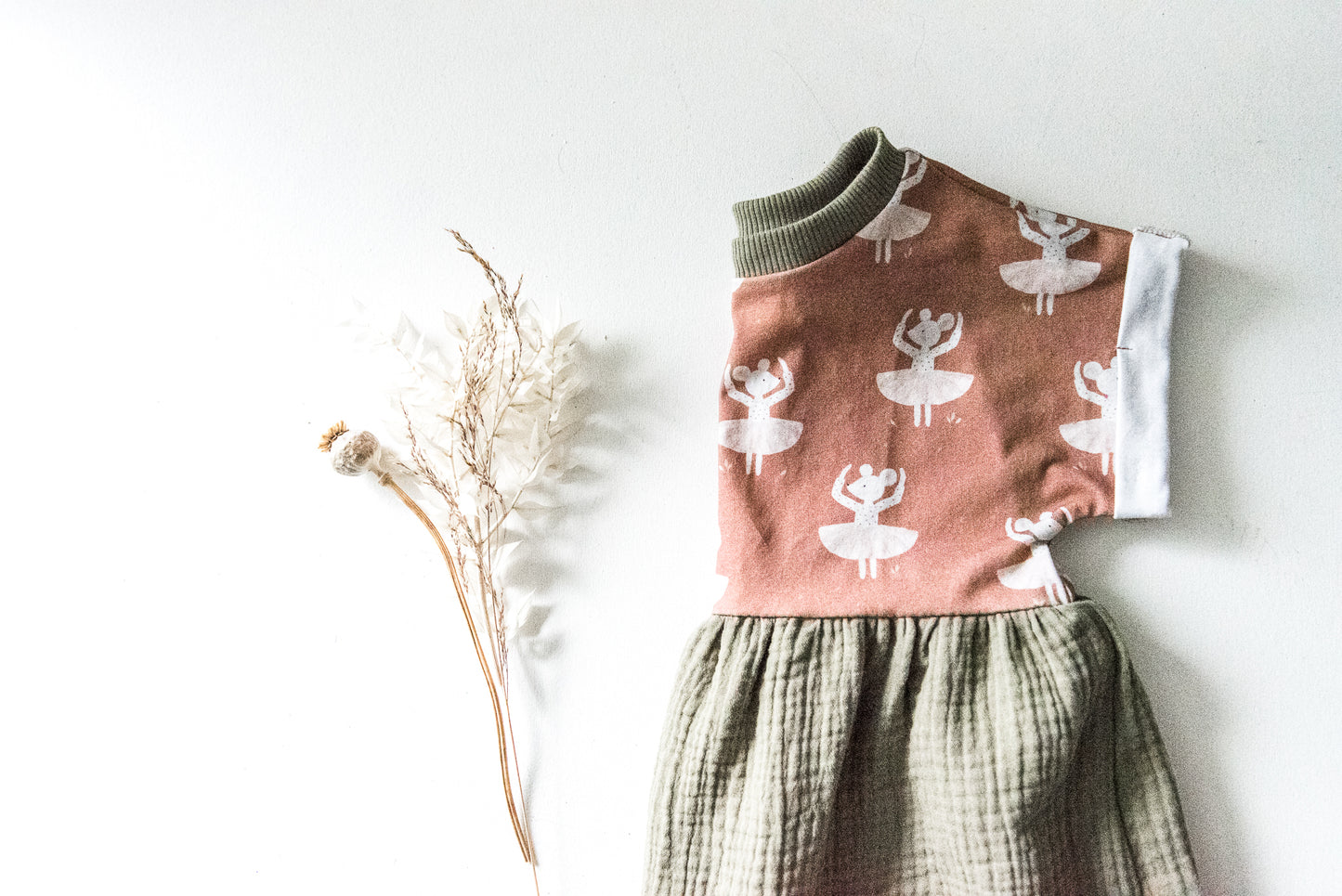 Material Mix Dress // Dancing Queen // Blush // Oregano