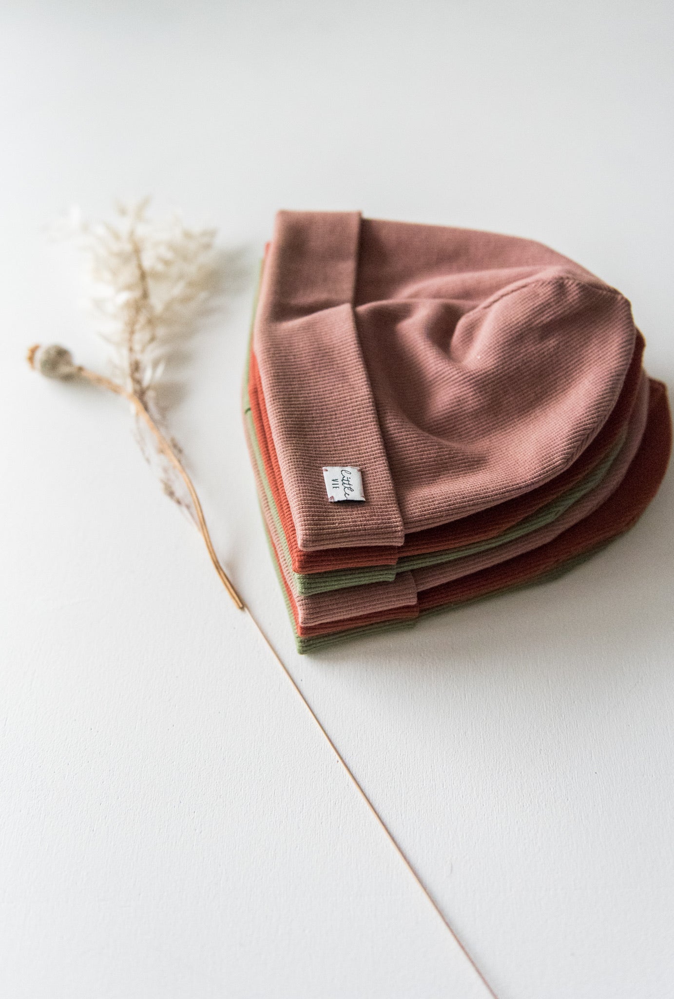 Rib Turn-Up Beanie // ADULT