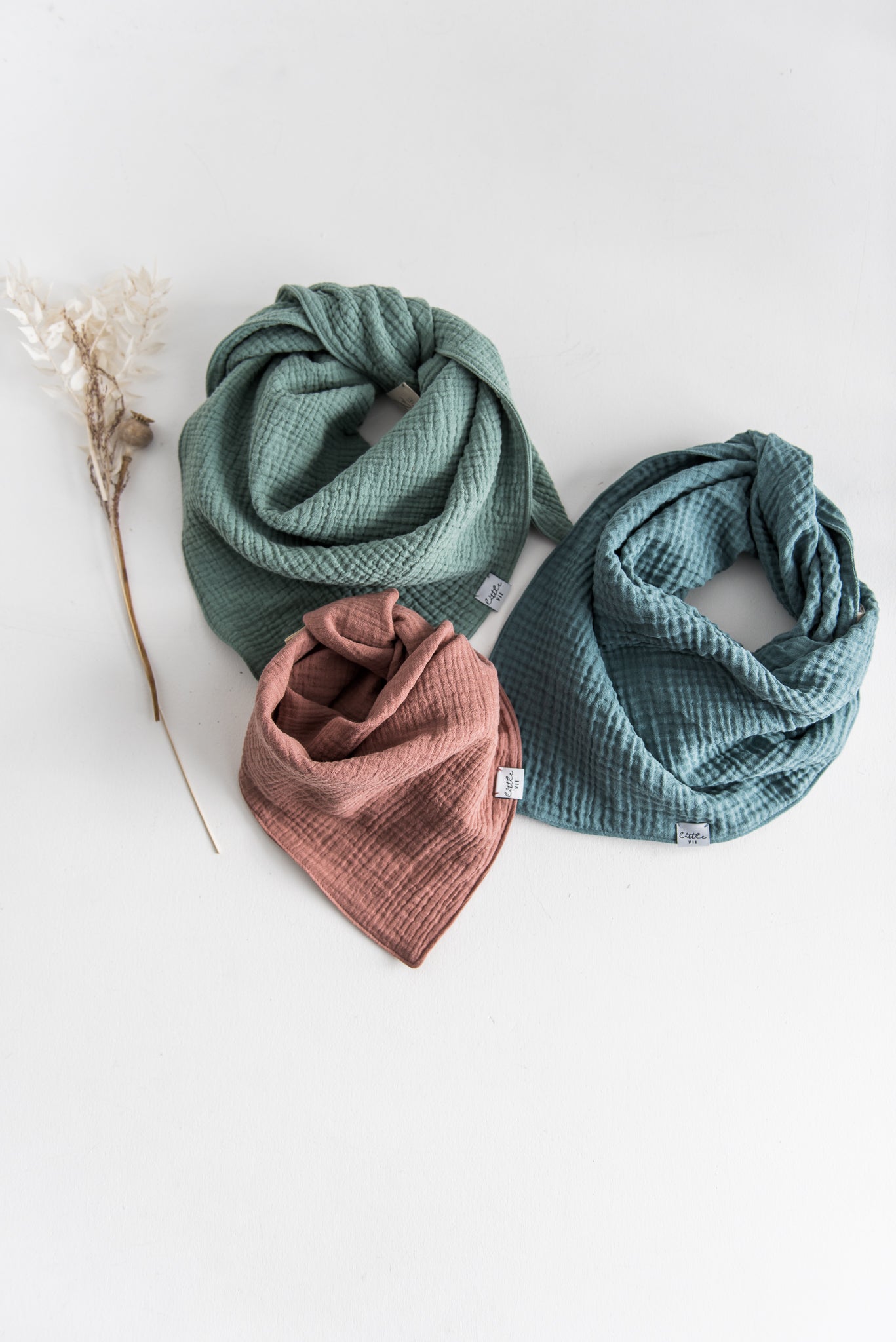 Scarf // Musselin Dreieckstuch // dried chilli red