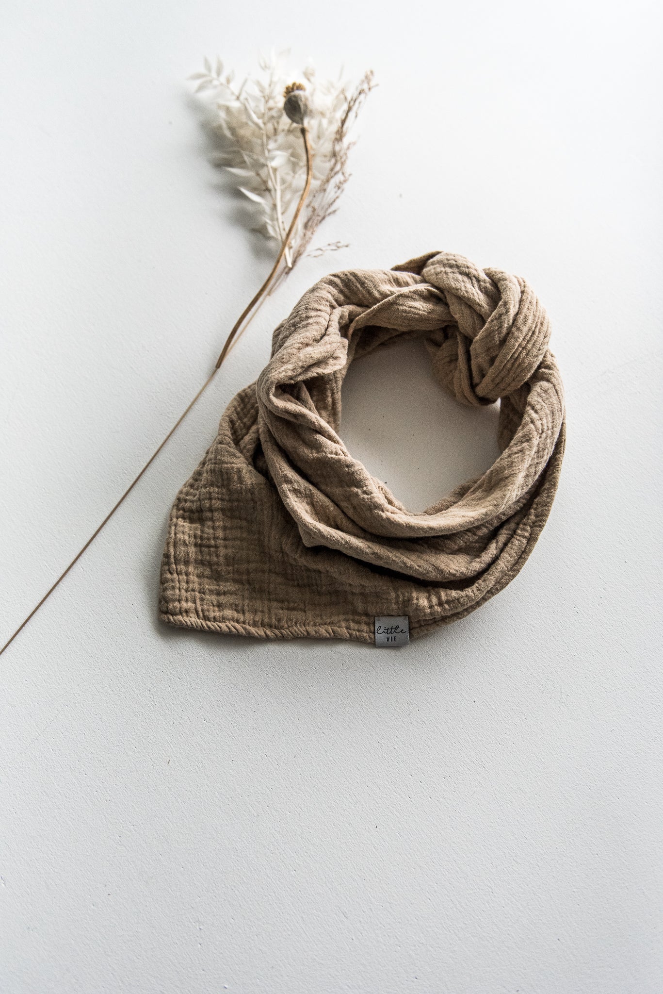 Scarf // Musselin Dreieckstuch // Warm Sand