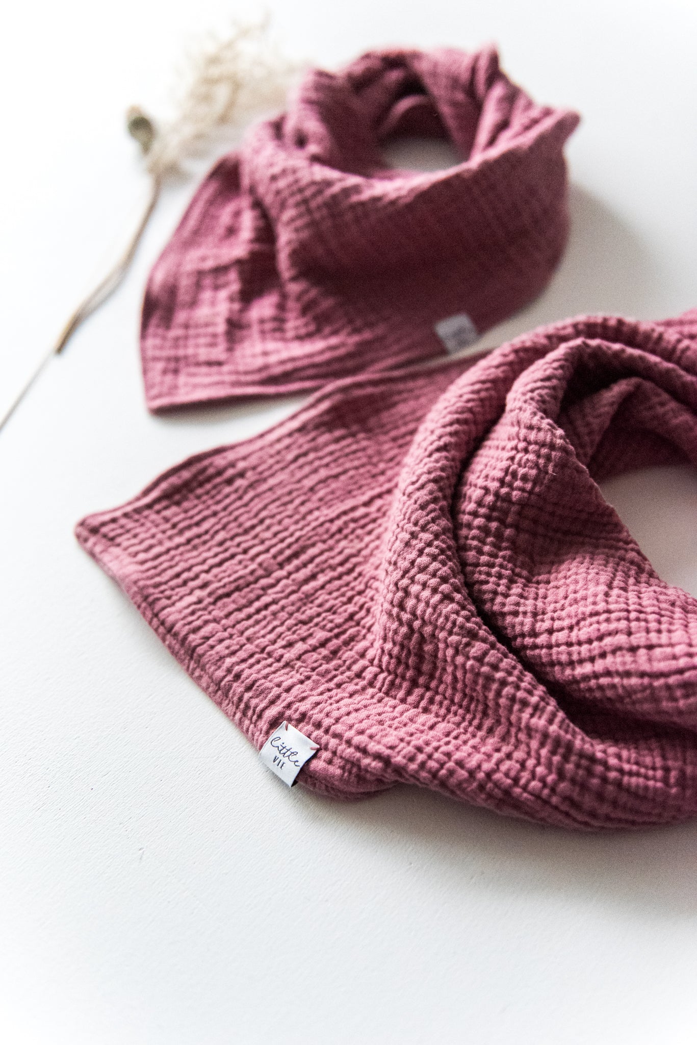 Scarf // Musselin Dreieckstuch // Wild Rose