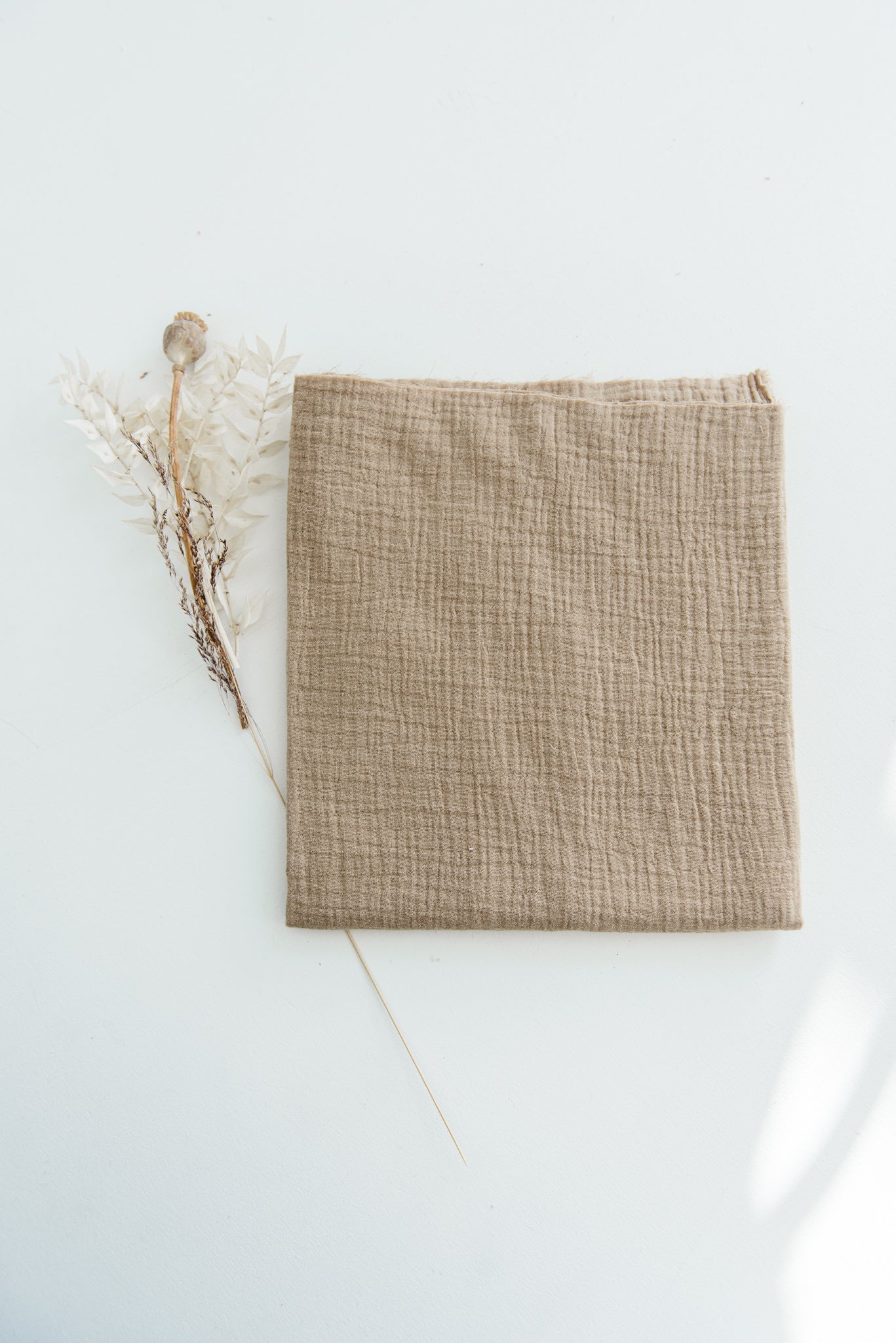 Scarf // Musselin Dreieckstuch // Warm Sand